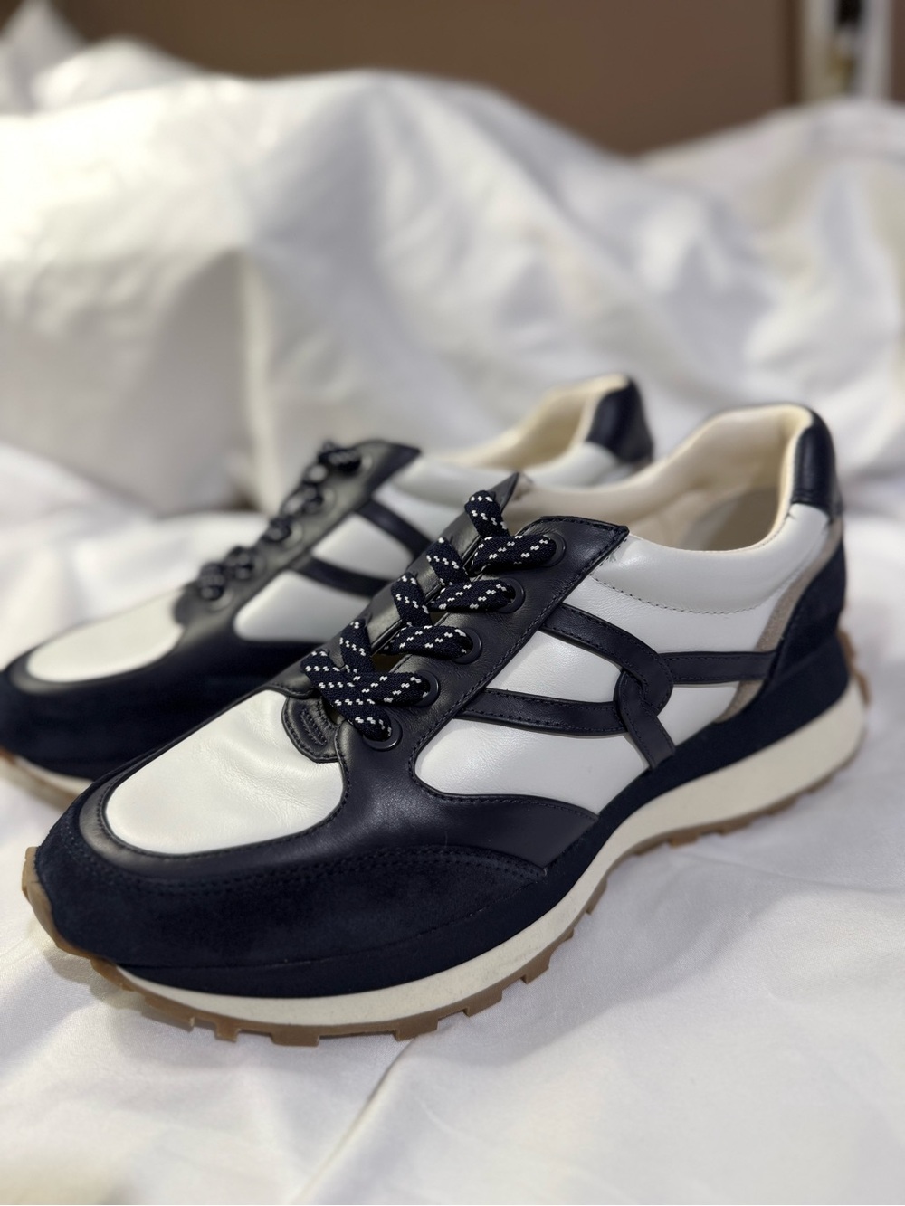 Veronica Beard Valentina Sneaker W/Size 8.5 
Color: Navy Multi - Picture 10 of 10